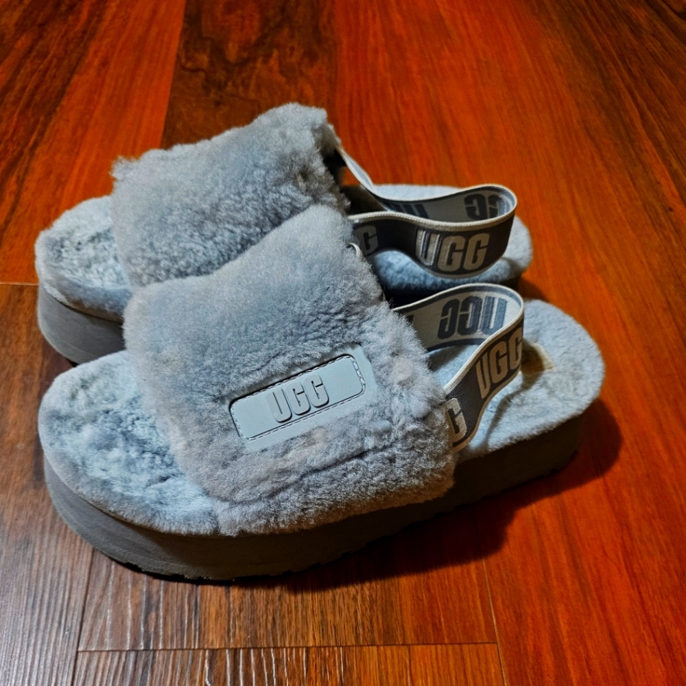 Ugg Fluff Yeah Gray Platform Sandals - image 3